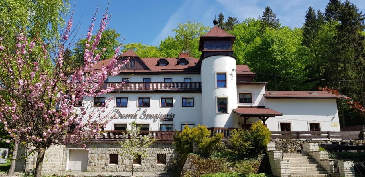 Dworek Szwajcaria Zwardoń Exterior foto
