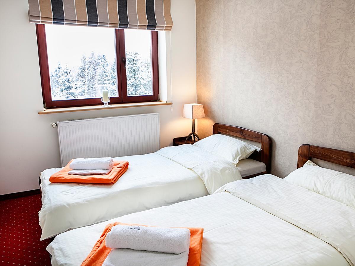 Dworek Szwajcaria Zwardoń Zimmer foto